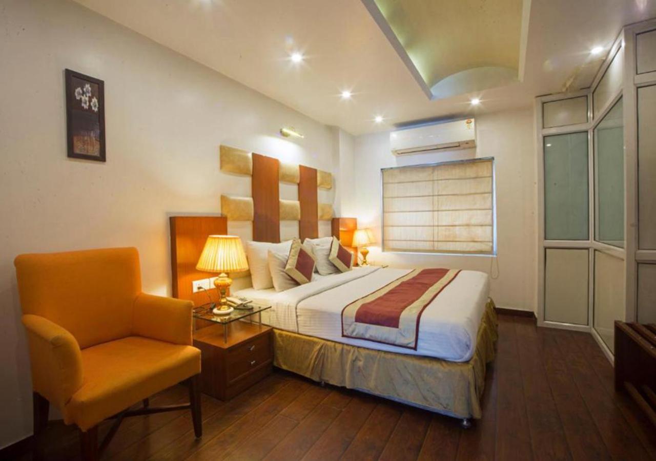 ทริมรูมส์ ปาล์ม ดอร์ Hotel นิวเดลี ภายนอก รูปภาพ