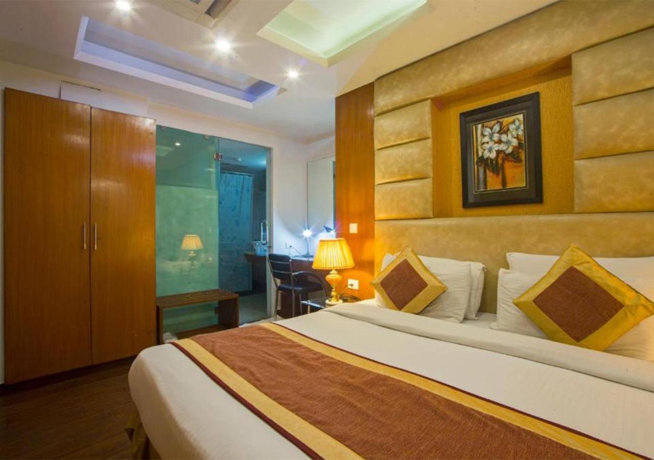 ทริมรูมส์ ปาล์ม ดอร์ Hotel นิวเดลี ภายนอก รูปภาพ
